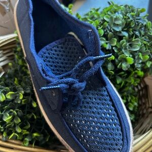 Stylish Blue Mesh Boat Shoes